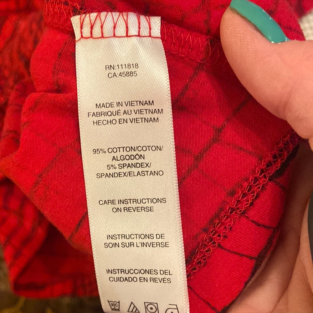 Michael Kors Basics Red with Black Snake🐍 Print Long Sleeve Shirt - Picture 4 of 5